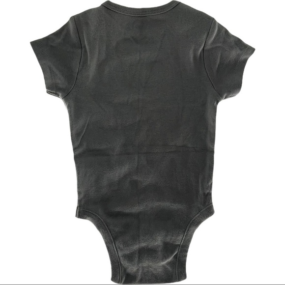 Old Navy Gray Baby Body Suit American Flag Bear - Picture 3 of 5